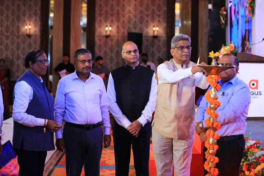 Traditional lamp lighting to inaugurate Season 1